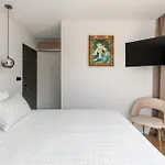 De Luxe Palace Al Nera 2 Swimming Pools At Sea * Trogir