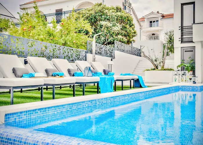 别墅 De Luxe Palace Al Nera 2 Swimming Pools At Sea *