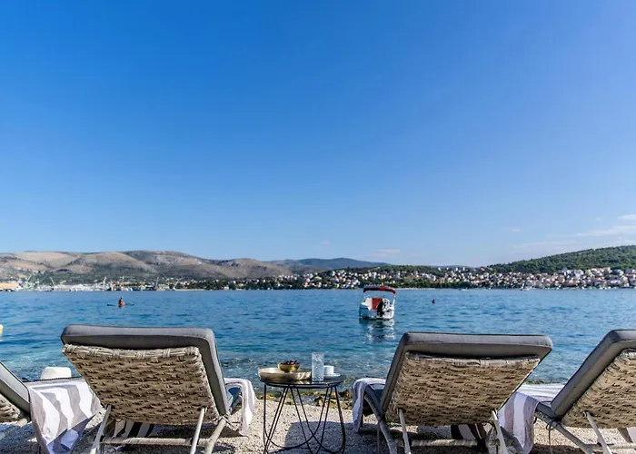 ヴィラ De Luxe Palace Al Nera 2 Swimming Pools At Sea *
