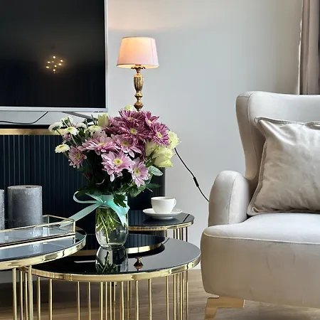 De Luxe Palace Al Nera 2 Swimming Pools At Sea Βίλα