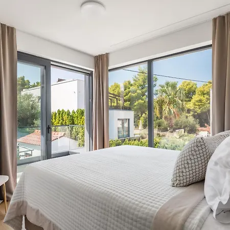 Βίλα De Luxe Palace Al Nera 2 Swimming Pools At Sea