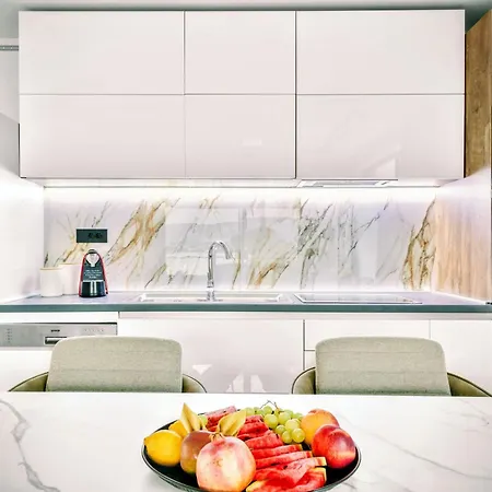 别墅 De Luxe Palace Al Nera 2 Swimming Pools At Sea 特罗吉尔