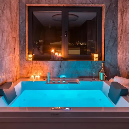 Villa Palace Al Nera Seafront 2 Pools Trogir