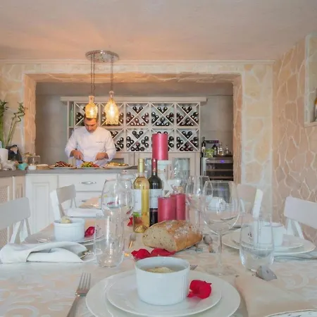 Palace Al Nera Seafront 2 Pools * Trogir