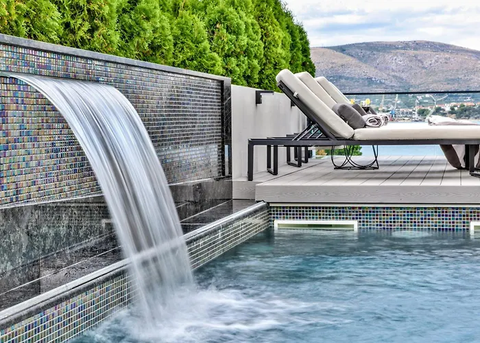 De Luxe Palace Al Nera 2 Swimming Pools At Sea * Trogir