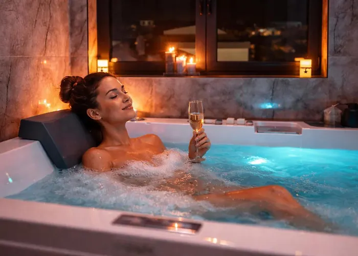 Villa De Luxe Palace Al Nera 2 Swimming Pools At Sea *